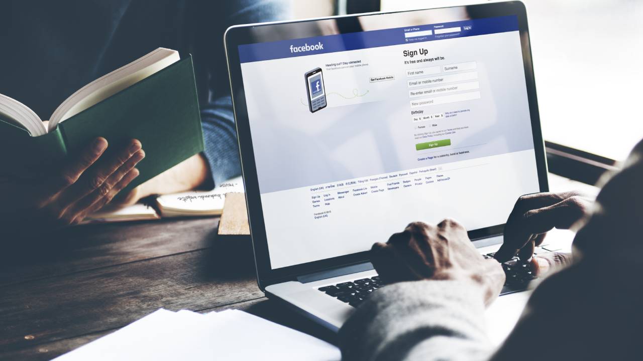 How to change your phone number in Facebook or get rid of it entirely