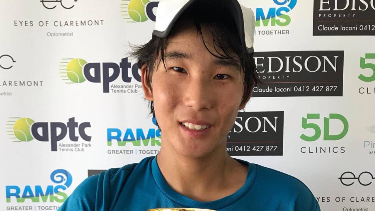 Australian tennis prodigy dies after collapsing on court