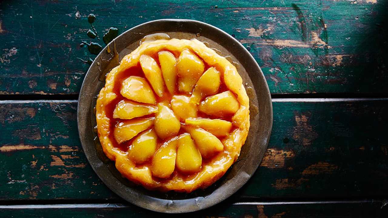 Enjoy a tasty pear tarte tatin