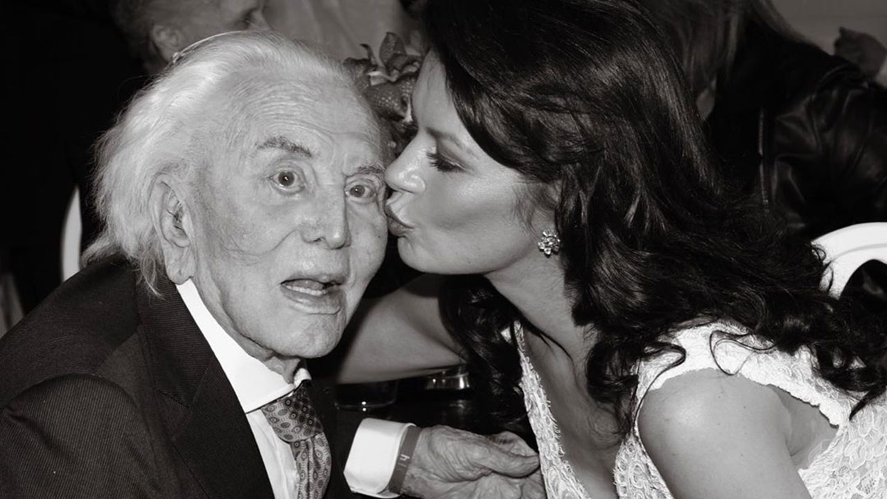 Catherine Zeta-Jones farewells father-in-law Kirk Douglas: “I miss you already”