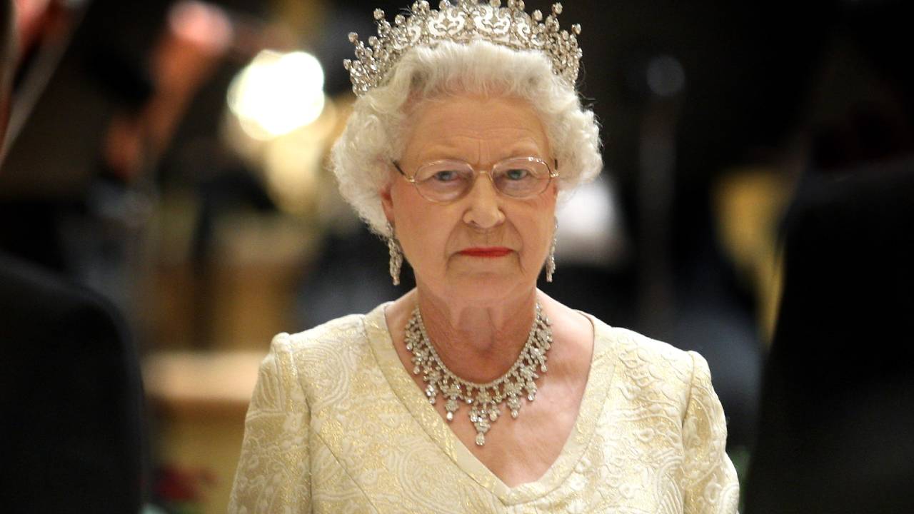 Fancy working for the Queen? The Palace is now hiring