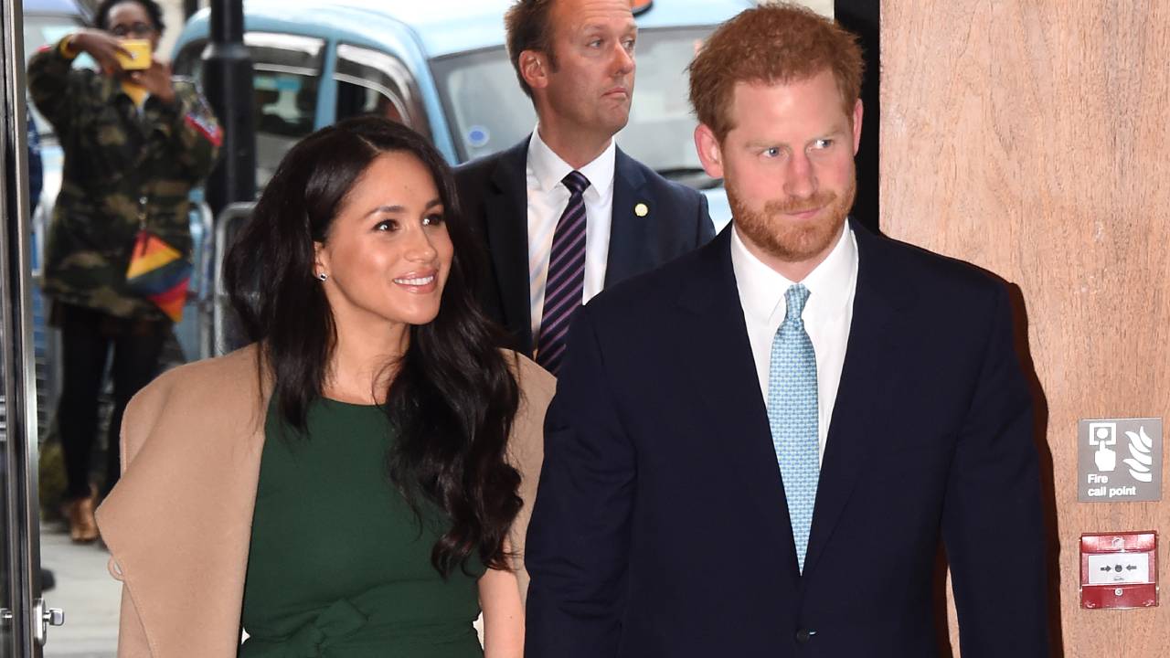 Harry and Meghan fight back in revealing new statement