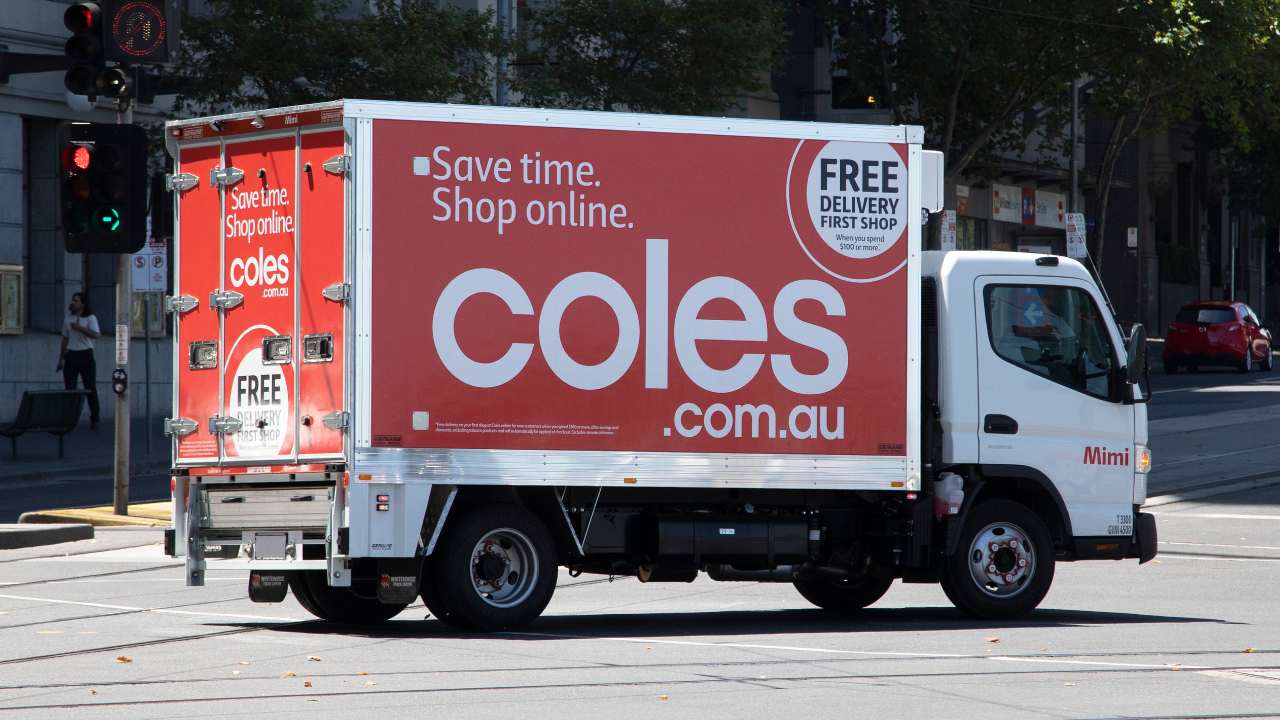 Woman slams Coles delivery service for frustrating detail that left her kitchen "flooded"