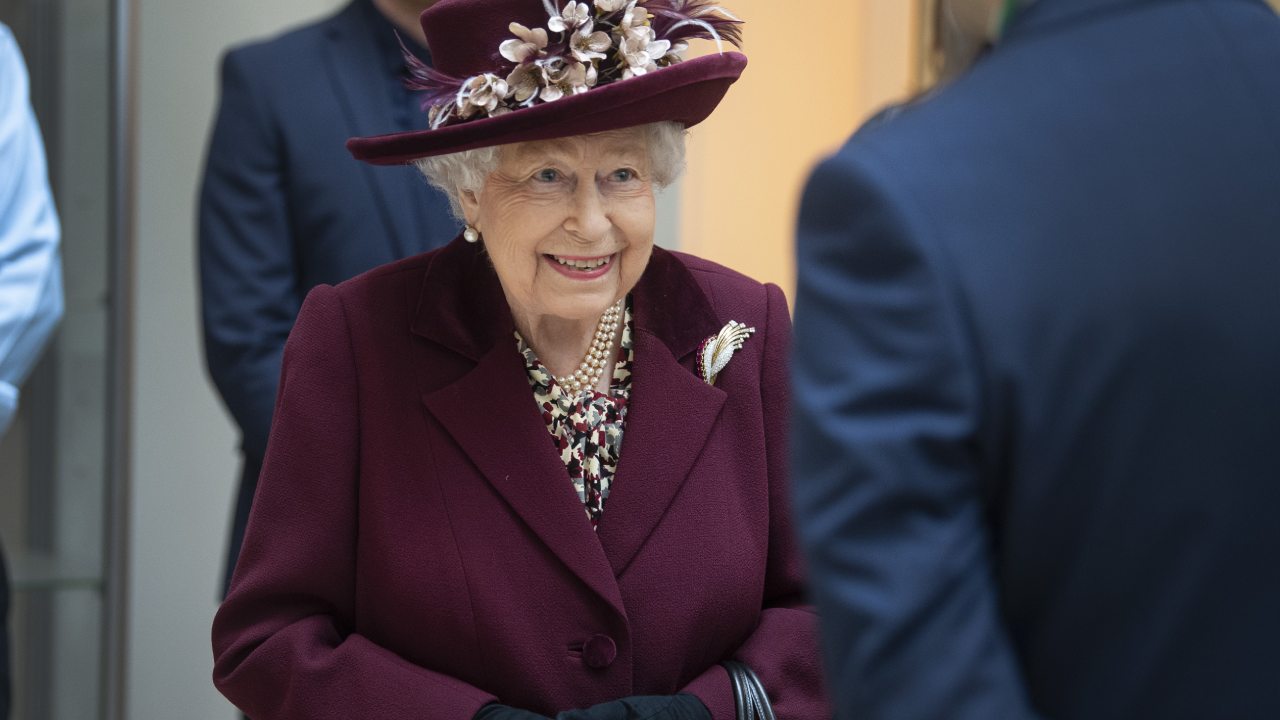 How the Queen is protecting herself in style from coronavirus
