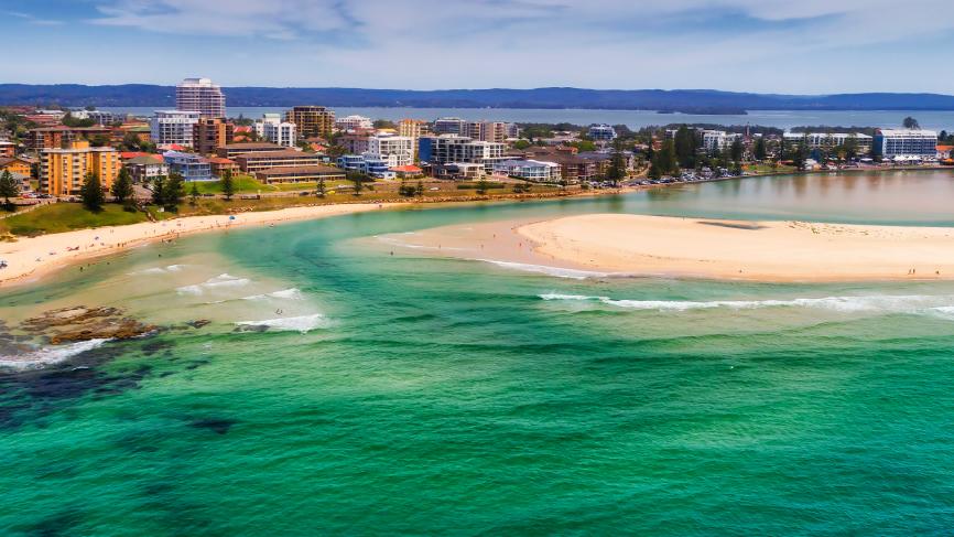 Central Coast's changing face attracts Sydney downsizers - would you retire here? 