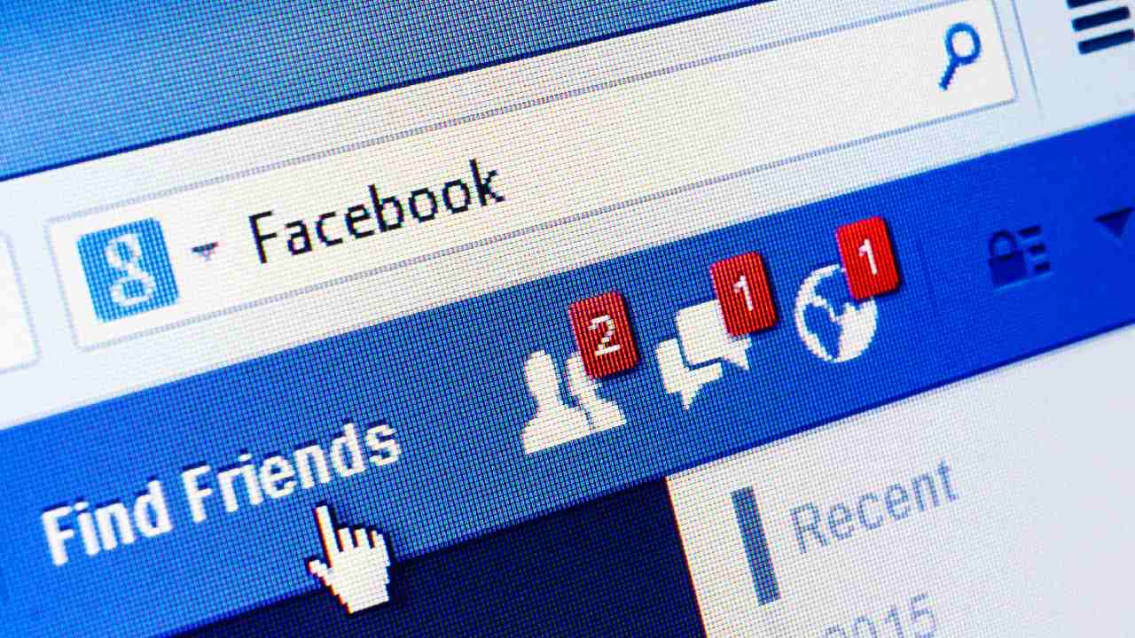 When should you unfriend someone on Facebook?