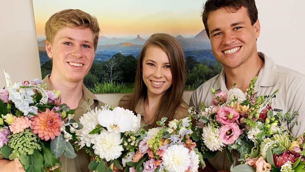 Bindi Irwin gets fiancé Chandler Powell and brother Robert to help pick bridal bouquet