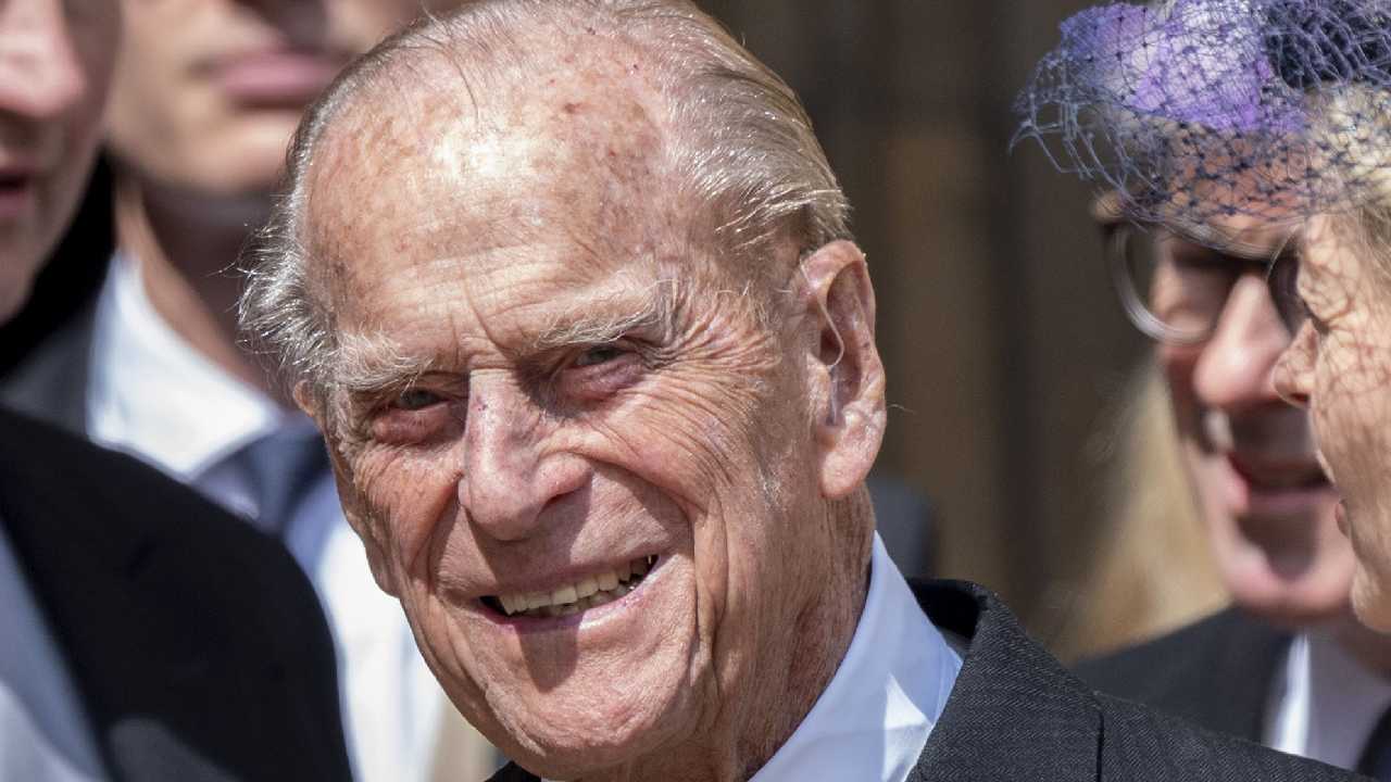  Buckingham Palace furiously denies Prince Philip death rumours