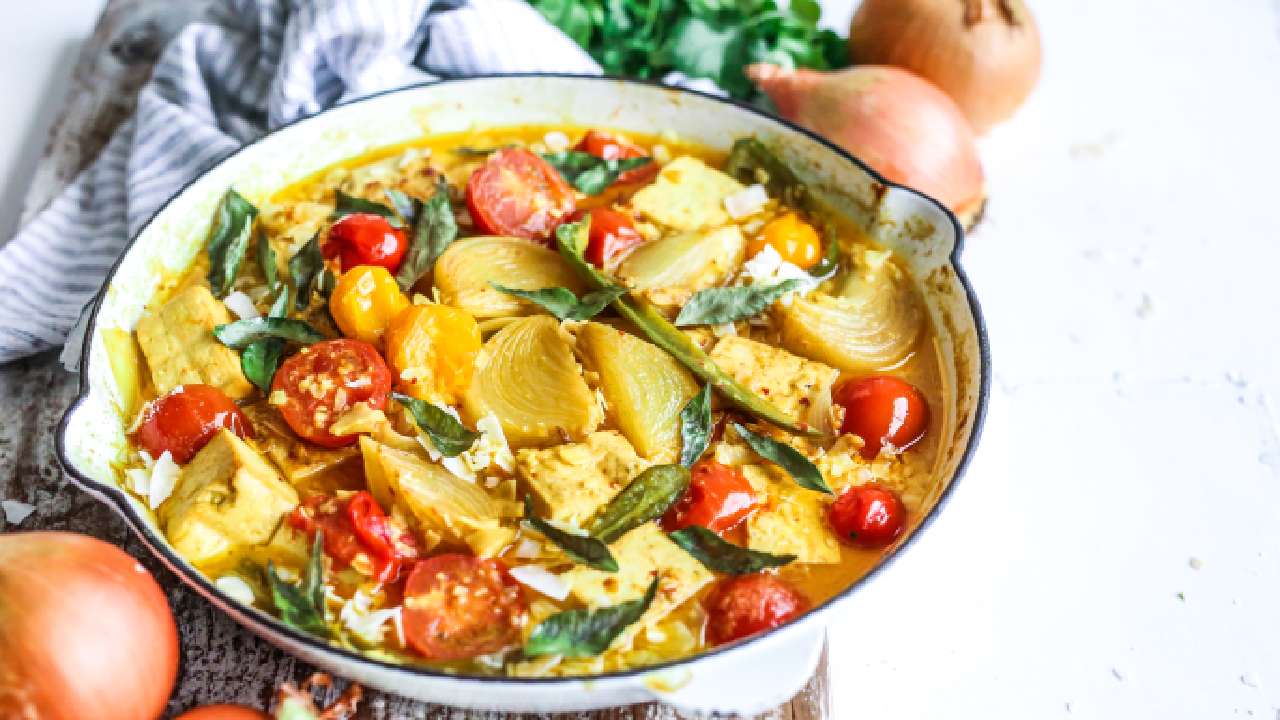Plant-based Goan curry