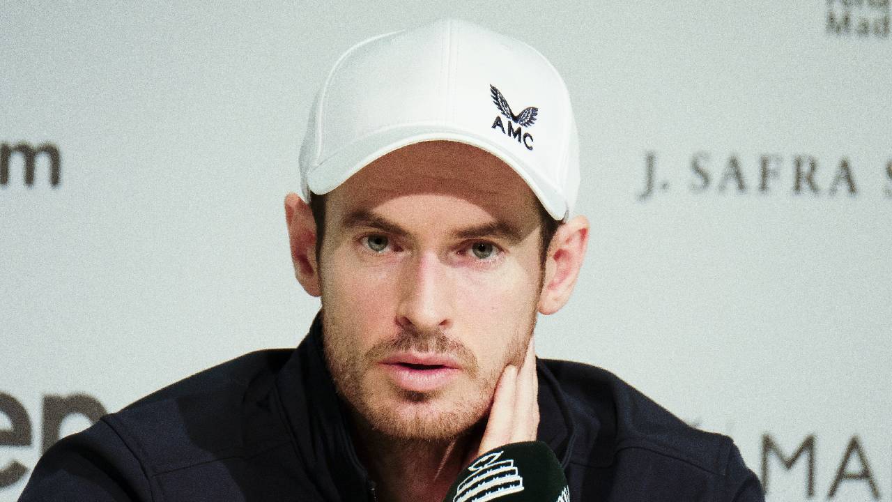 Andy Murray plays dress-up with daughters amid coronavirus lockdown