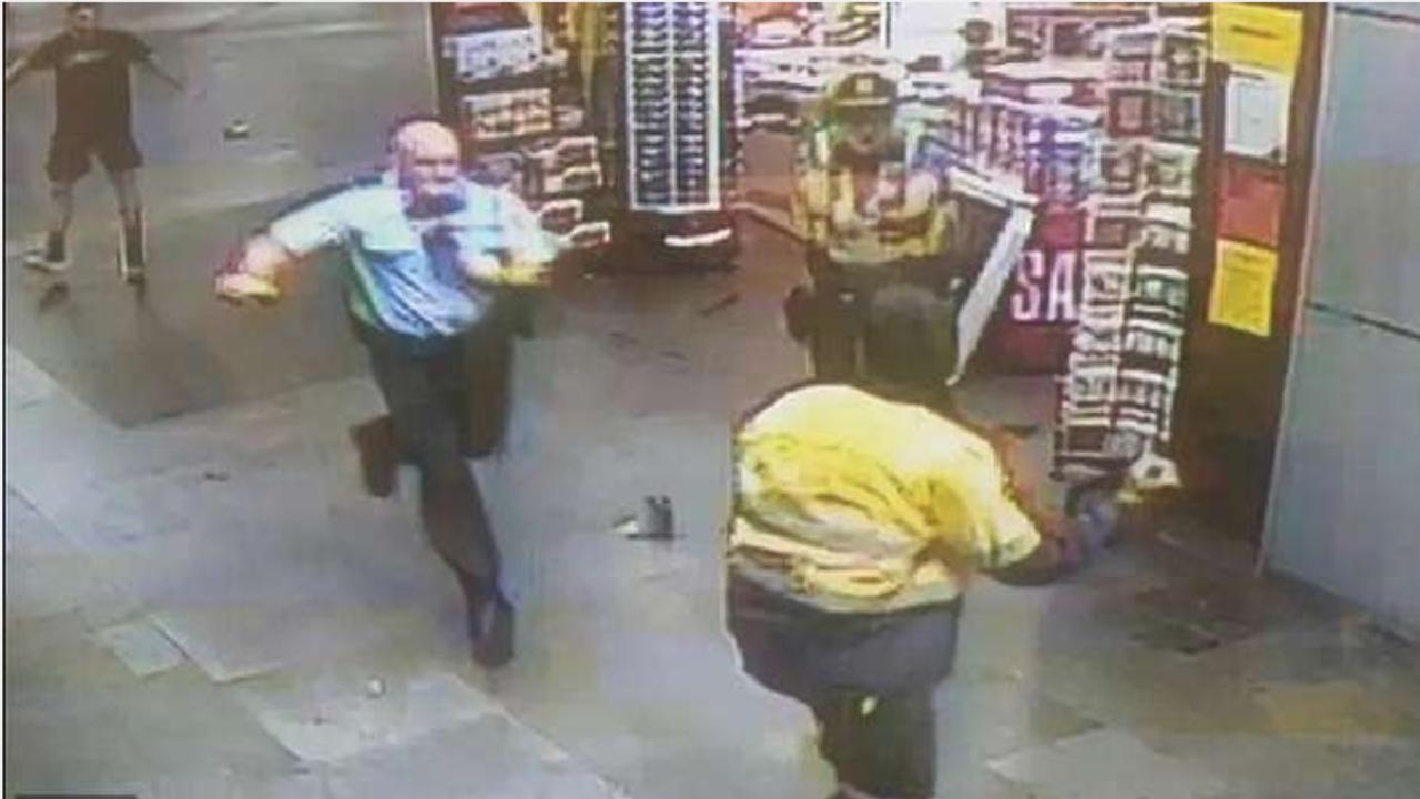 “Then I saw the knife”: Dramatic moment hero security guard knew he had to act