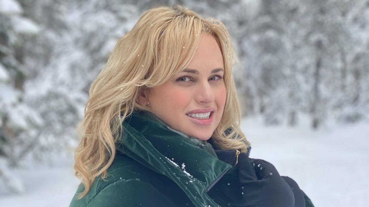 Rebel Wilson shows off incredible weight loss with new snap