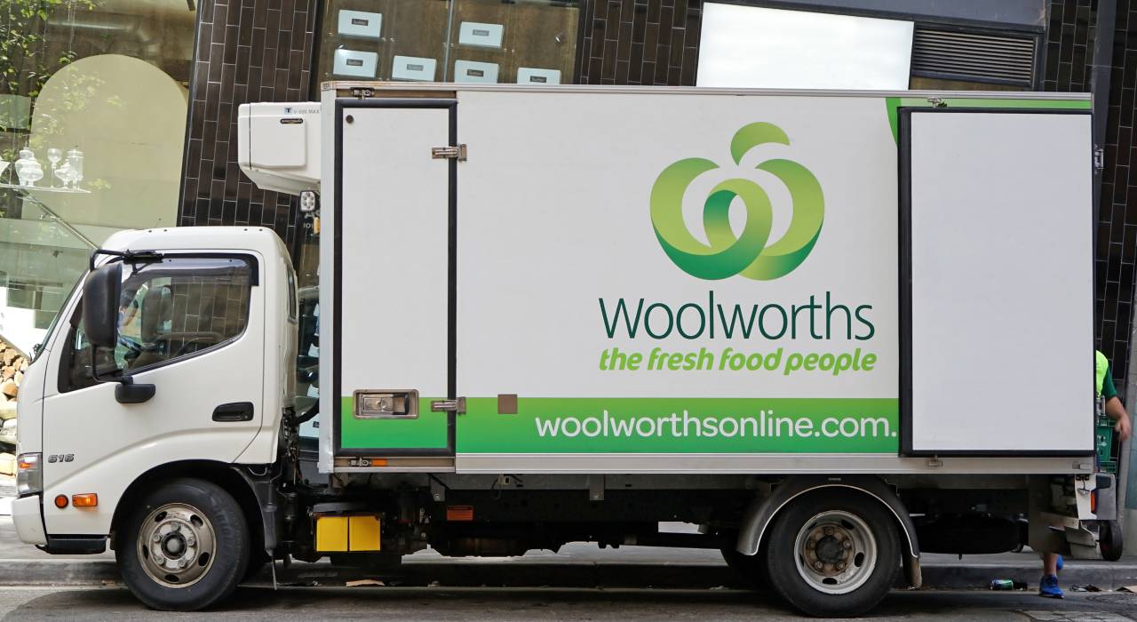 House-bound shopper slams Woolworths over “unbelievable” delivery blunder