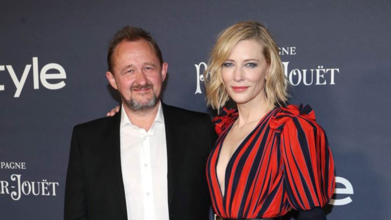 Cate Blanchett adds haunted English manor to real estate portfolio