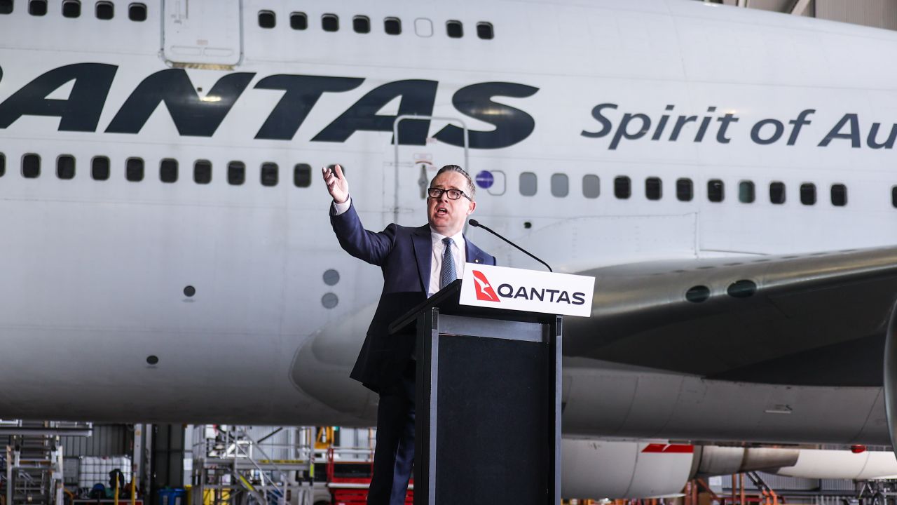 Qantas boss reveals when Aussies will be able to travel overseas