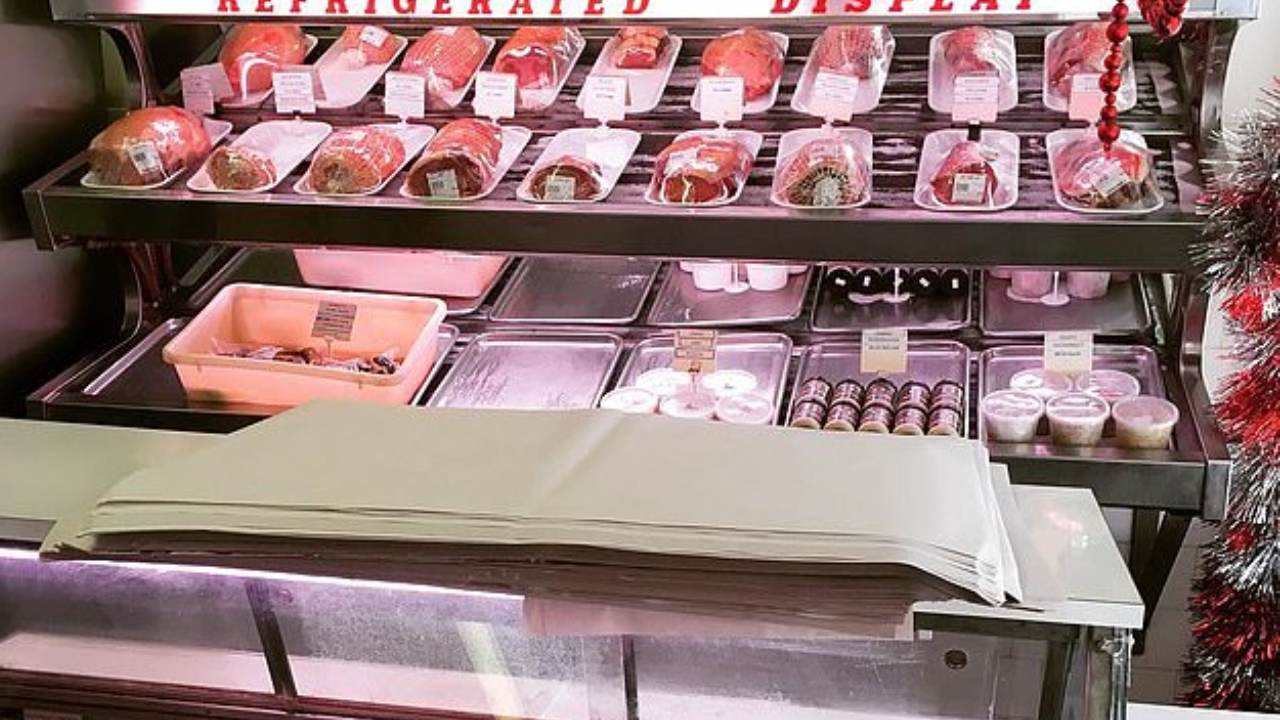 Shoppers issued urgent warning over deadly bacteria found in meat
