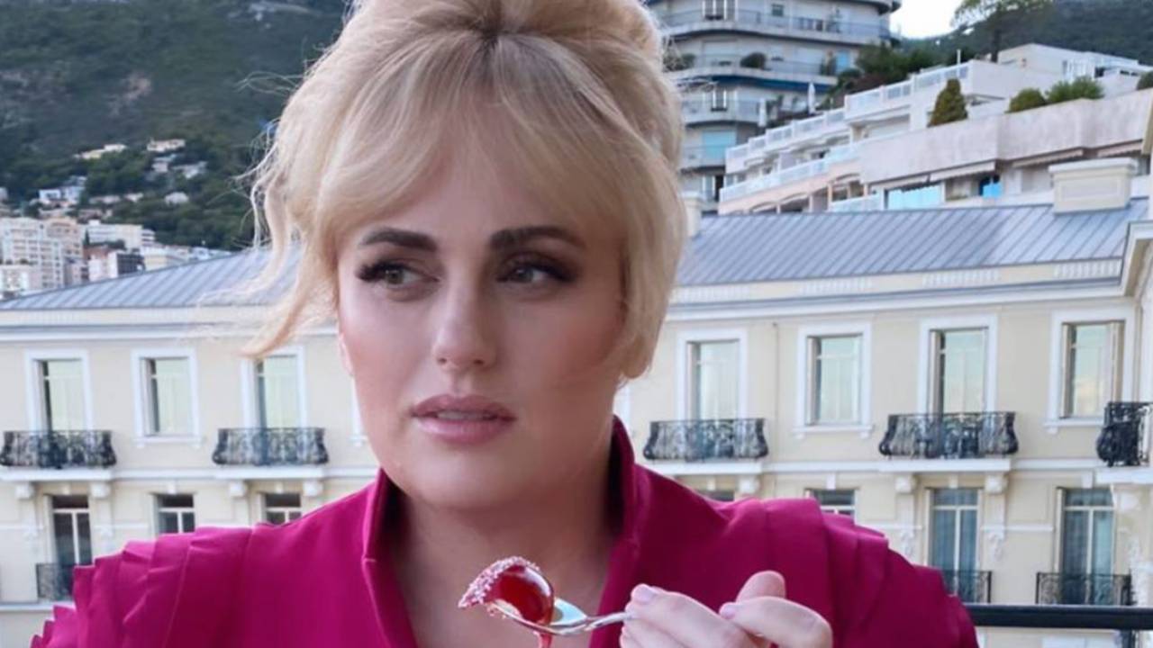 “Treat yourself”: Rebel Wilson’s offers diet advice to fans