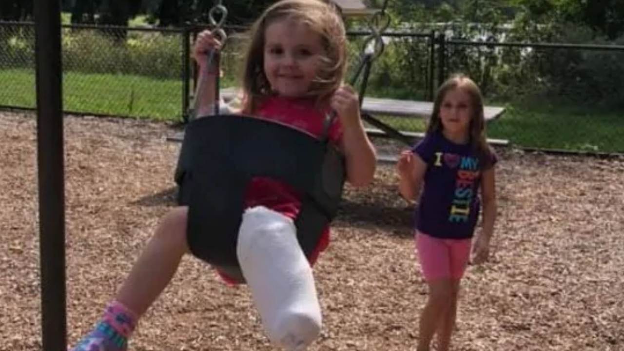 Mother gives grave warning after daughter loses leg 