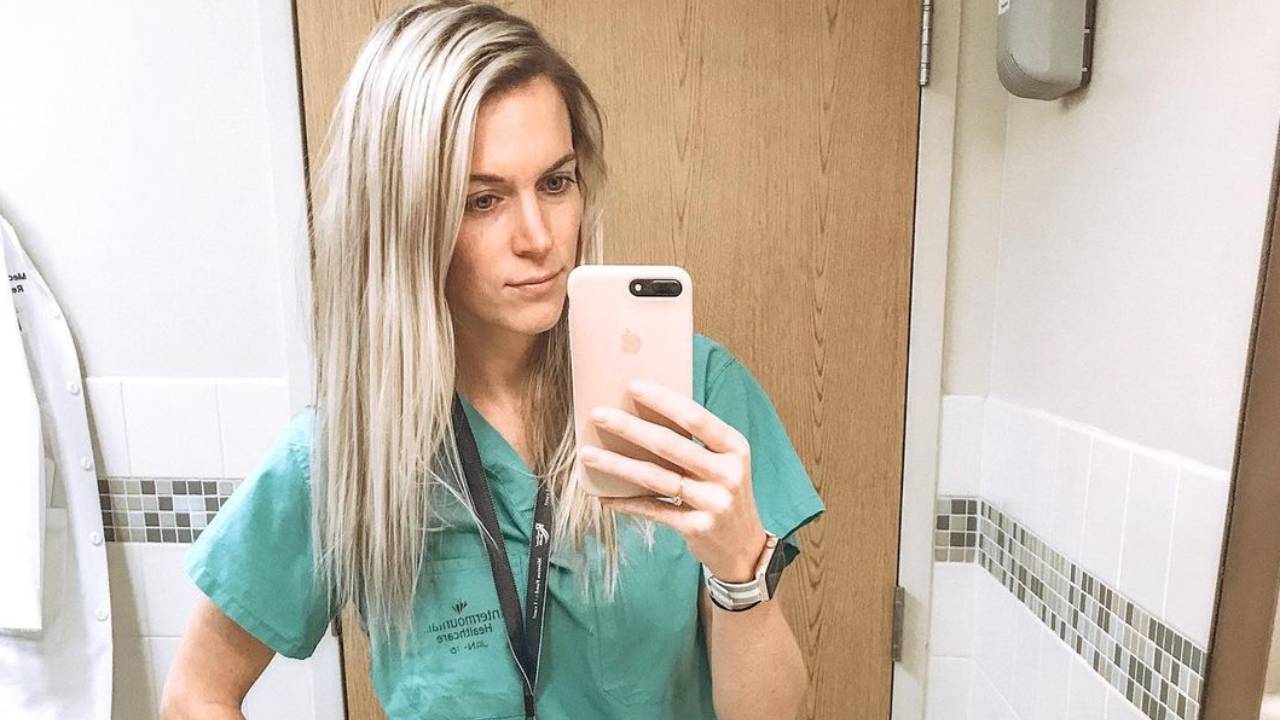 “Your husband must hate you”: Doctor trolled for being too attractive to do her job