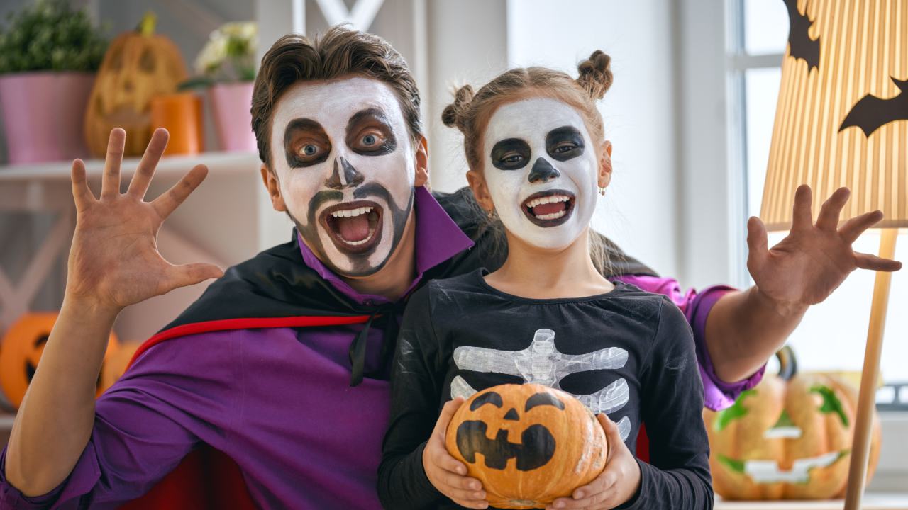 "Scarily good": Parents in shock at kid's Halloween costume