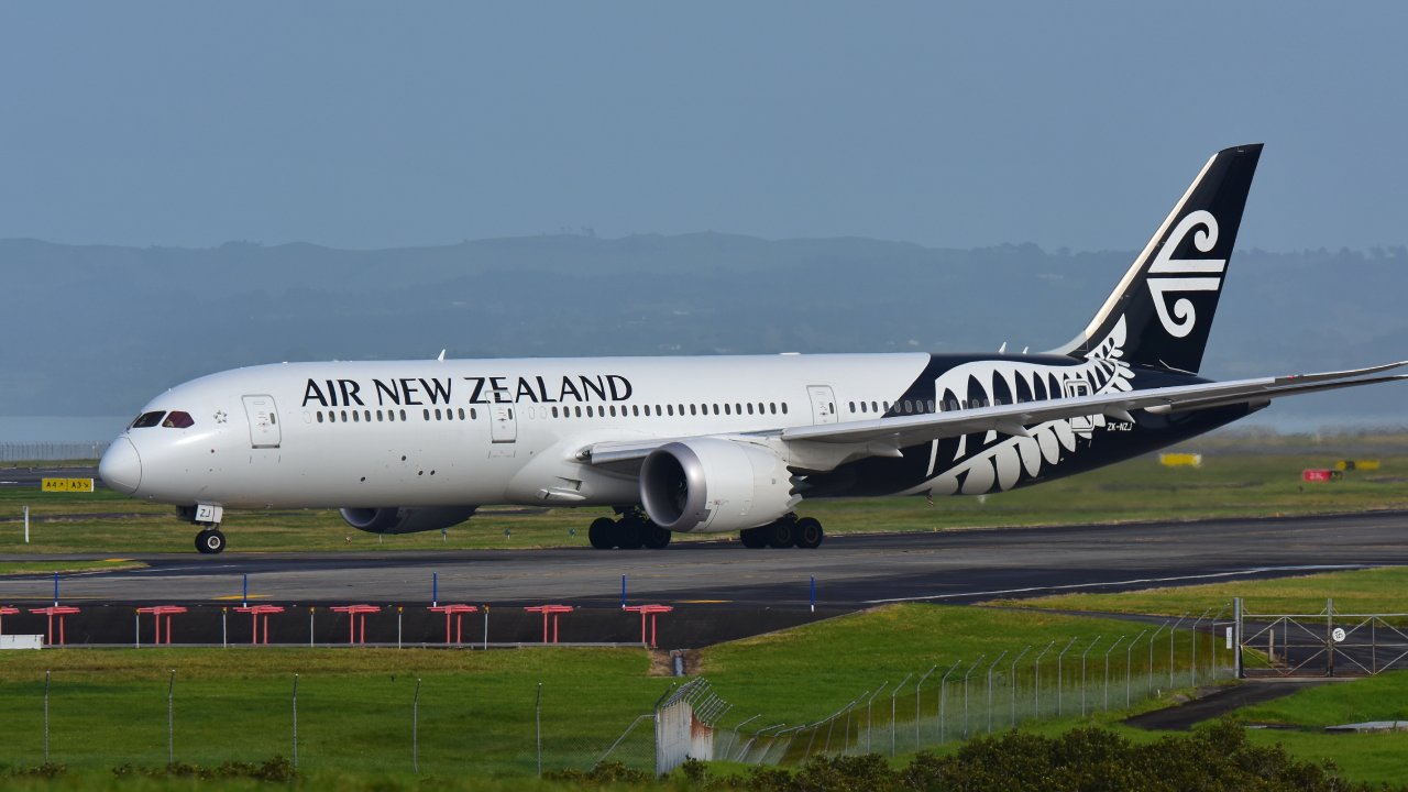 Air New Zealand resumes its famous "mystery breaks" to wild acclaim