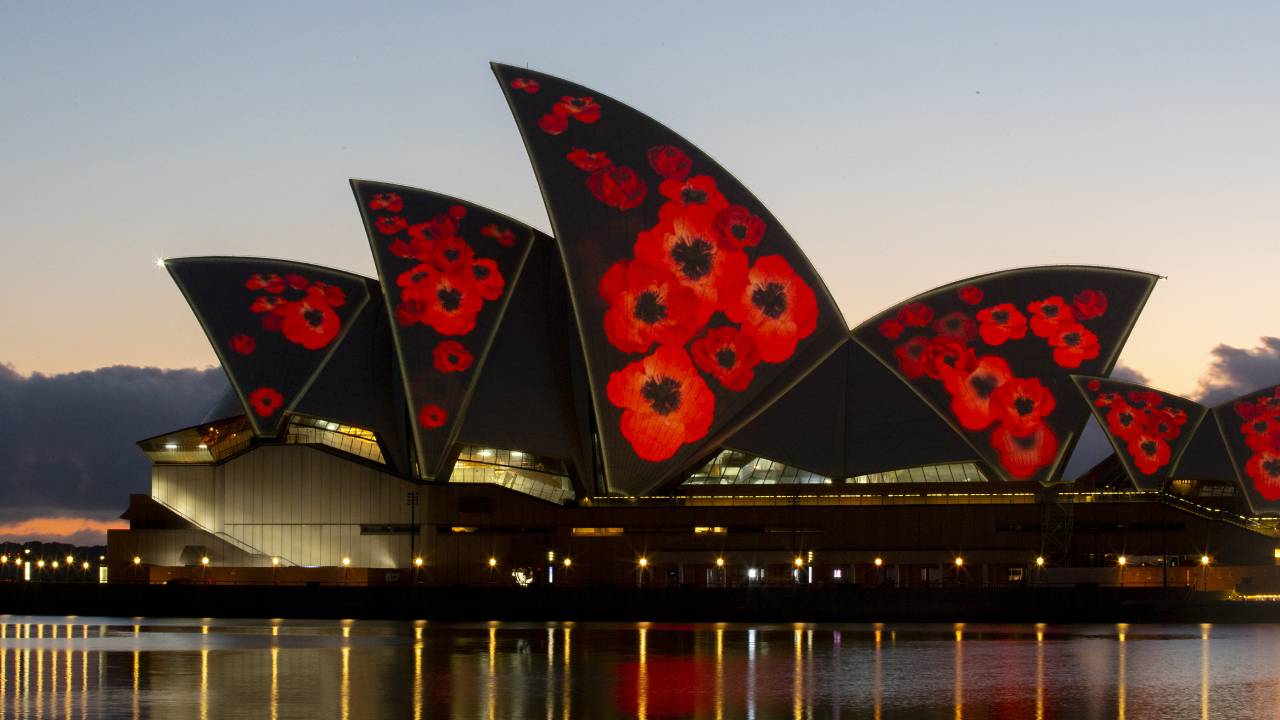 Sydney Opera House lights up with poppies for Remembrance Day