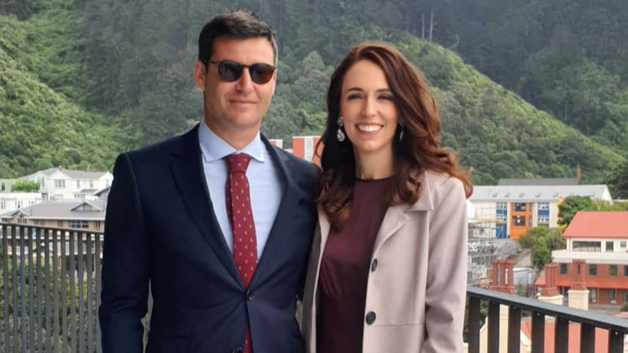 Jacinda Ardern's partner Clarke Gayford jokes he's "punching above his weight"