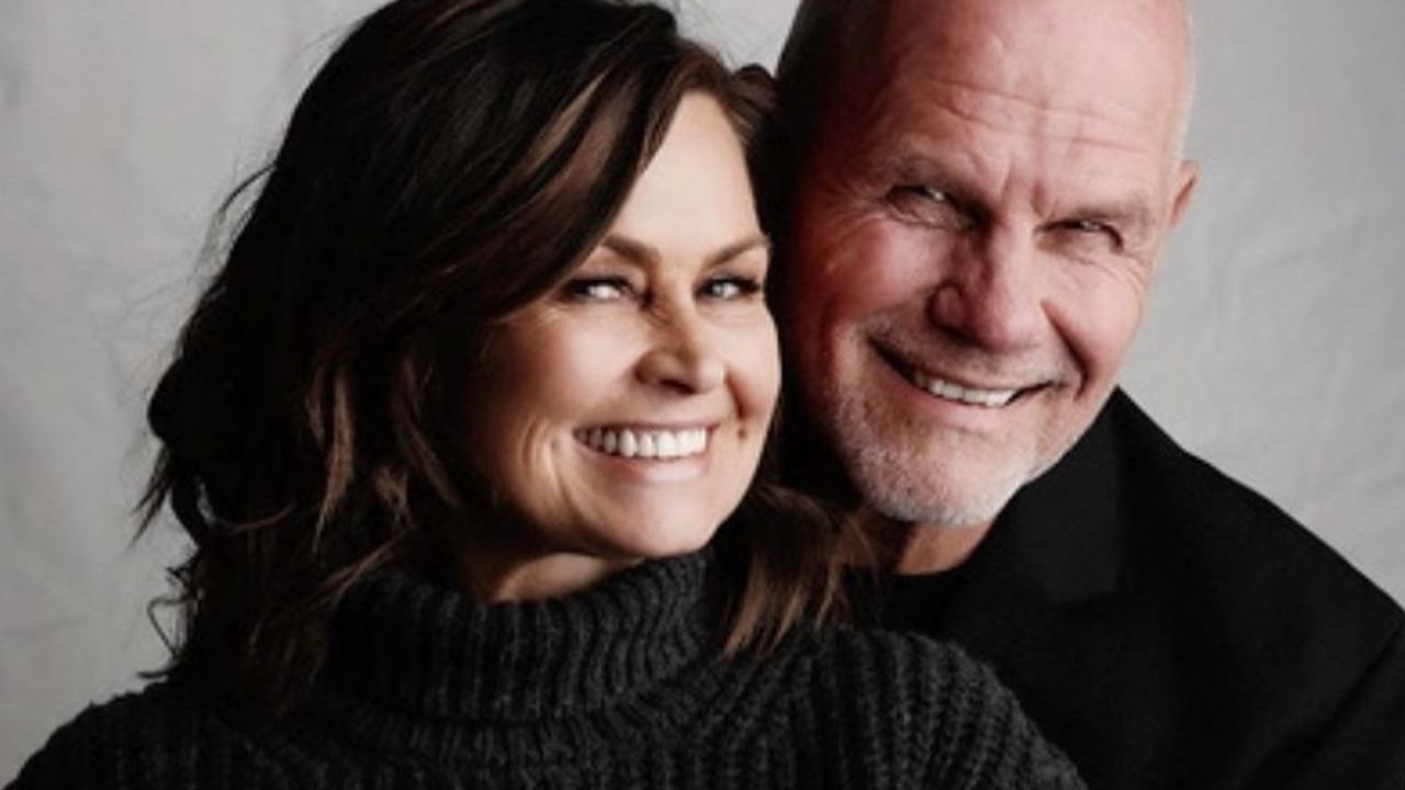 Lisa Wilkinson sweetly reveals how she met husband Peter FitzSimons