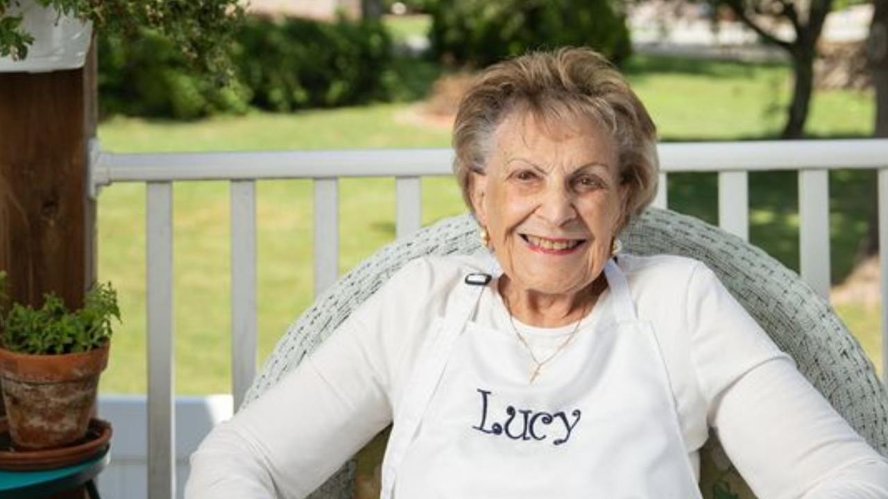 Beloved 98-year-old grandma turned Facebook chef dies of coronavirus