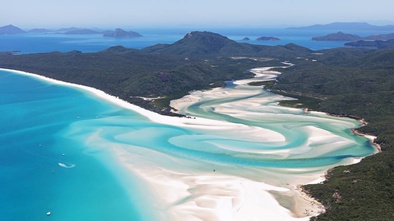 Chinese developer hits back at Whitsunday locals