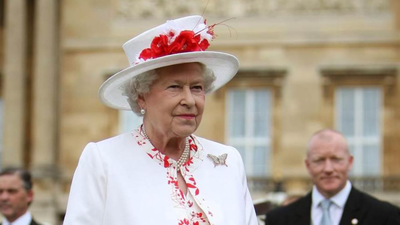 Queen forced to cancel iconic royal event in heartbreaking statement