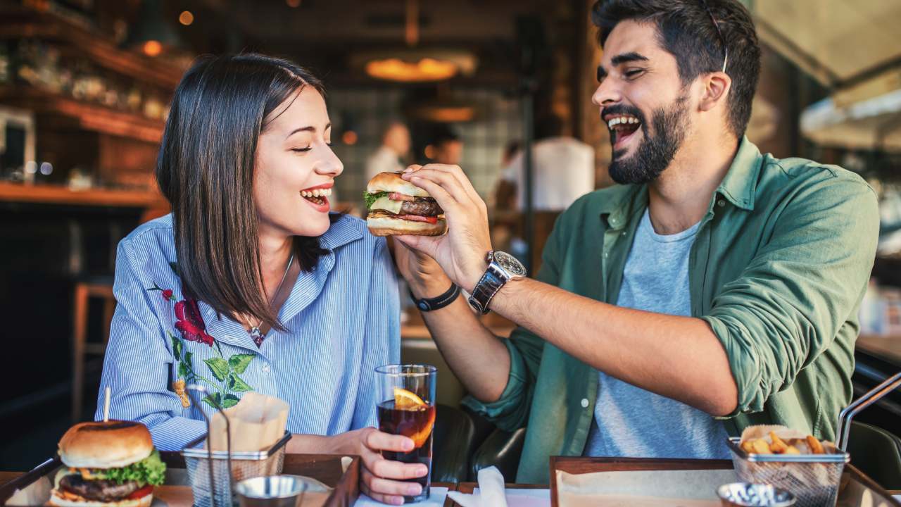 Burger store owners apologise for "racist" Invasion Day post