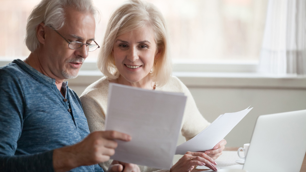 Seniors’ tips for switching energy providers