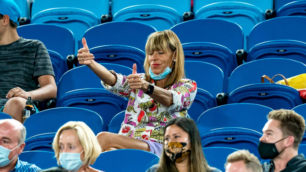  "He's boring": Spectator who flipped off Nadal has her say