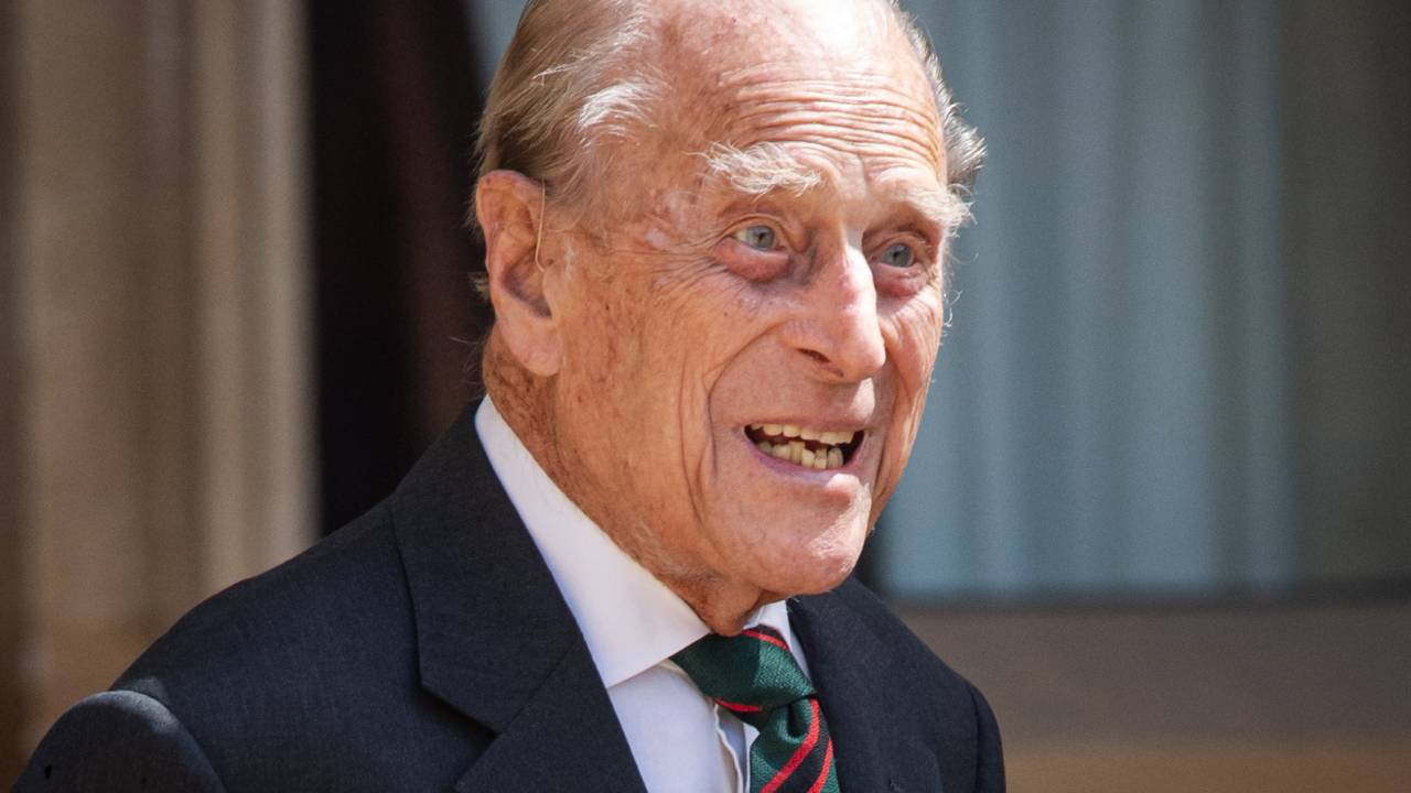 Prince Philip moved to new hospital