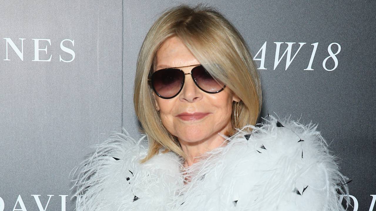 Fashion designer Carla Zampatti hospitalised after fall