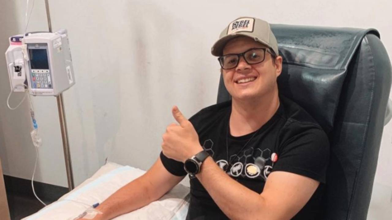Johnny Ruffo provides update on brain cancer battle