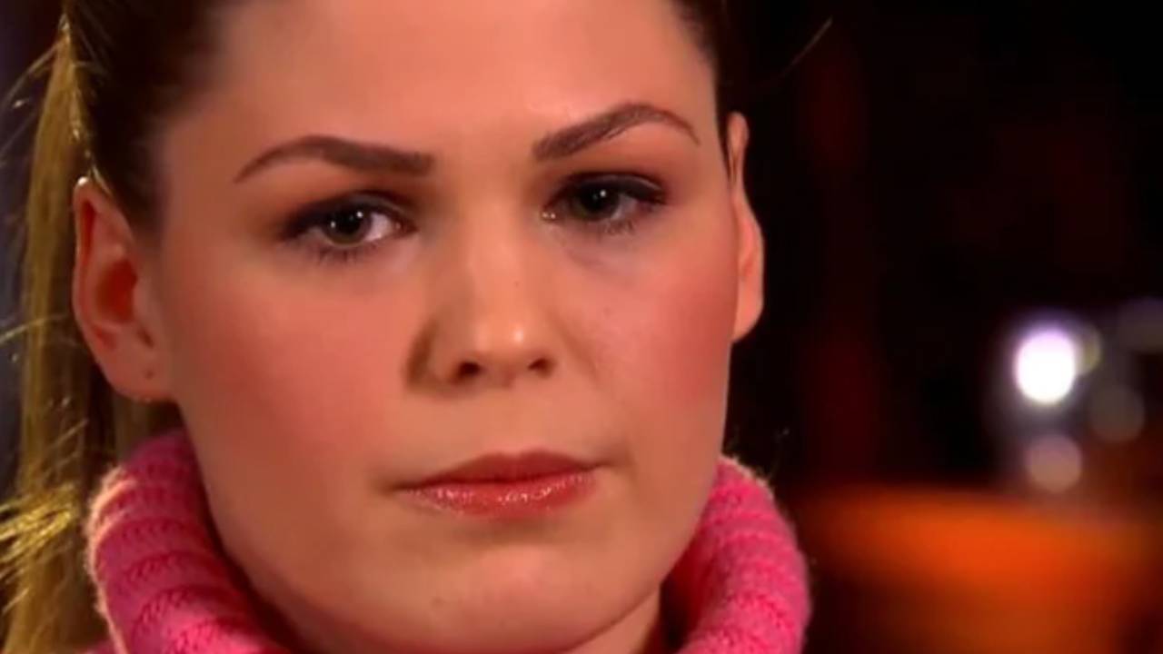 Cancer fraudster Belle Gibson's home raided by authorities