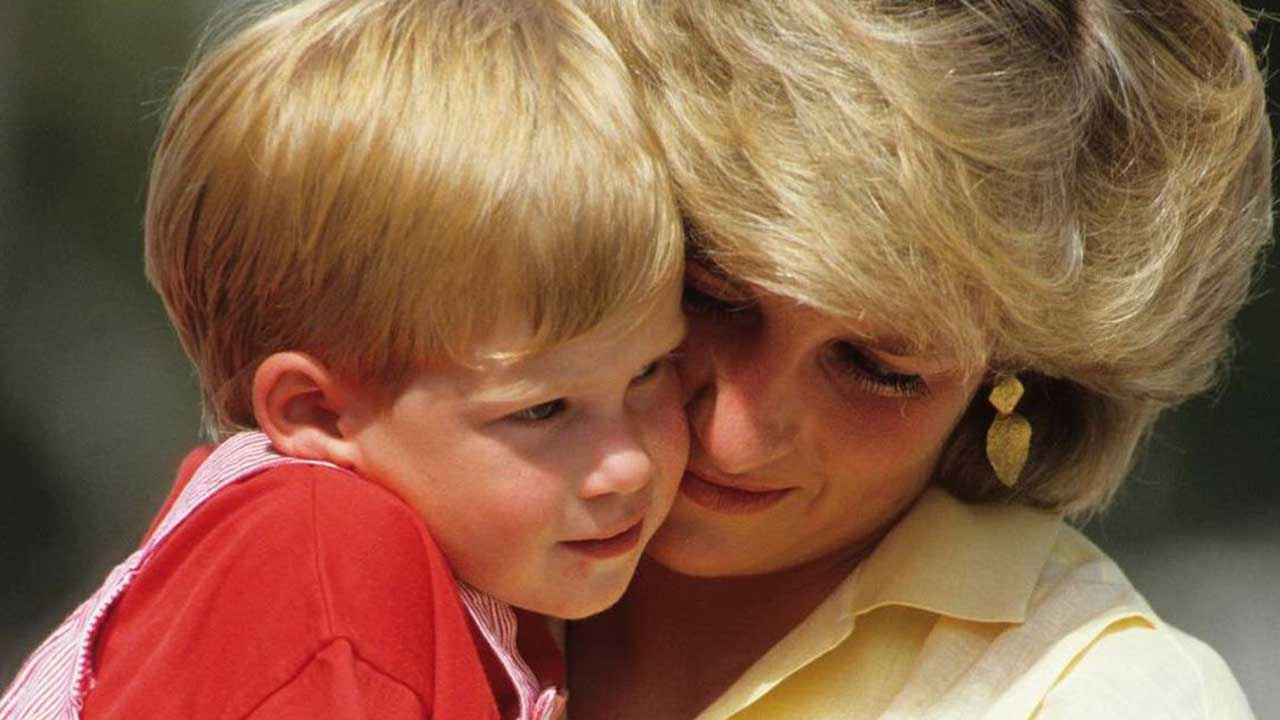 Insider breaks silence on Princess Diana's last words