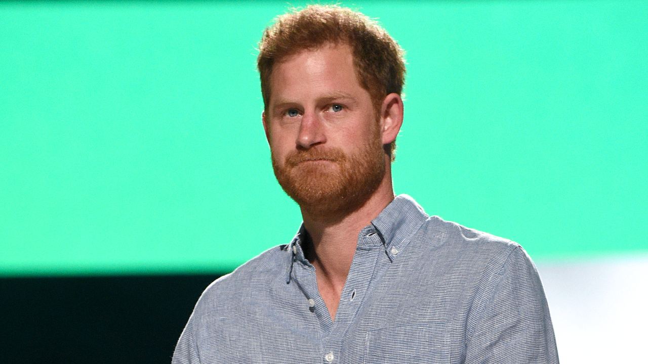 Prince Harry makes surprise appearance