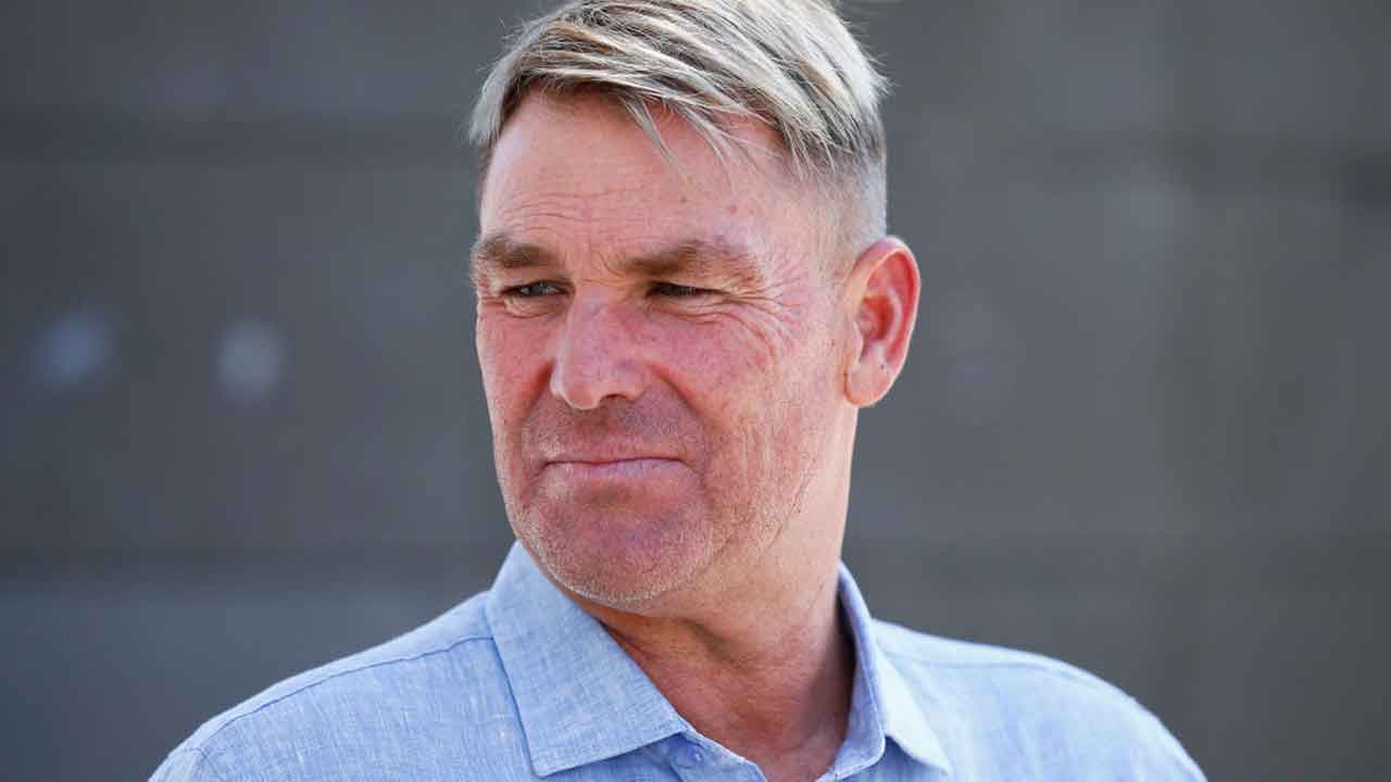 Shane Warne in isolation after positive COVID-19 result