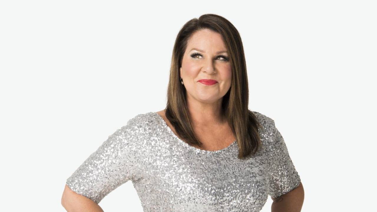 Julia Morris shows dramatic before and after