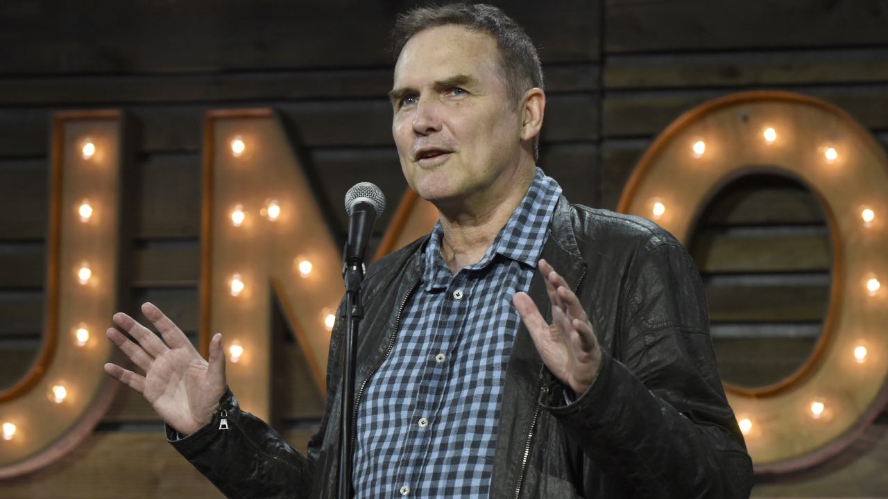 “We lost a comedy giant today”: Norm Macdonald dead at 61