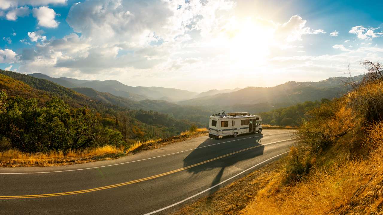 10 tips for safe road trips
