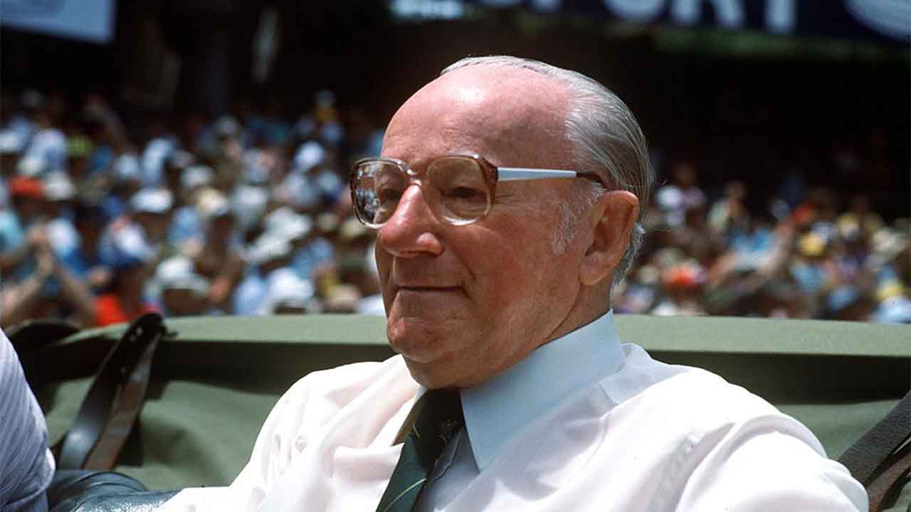 Don Bradman's private retreat hits the market