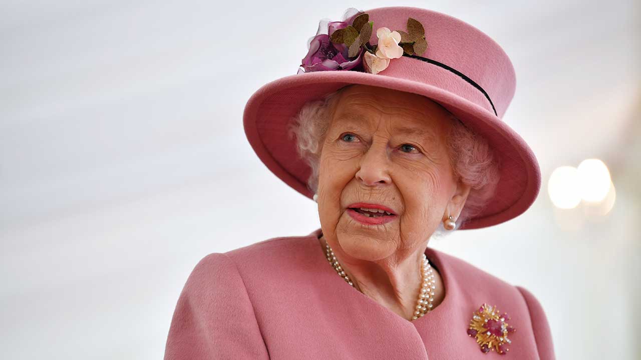  Queen Elizabeth in hospital