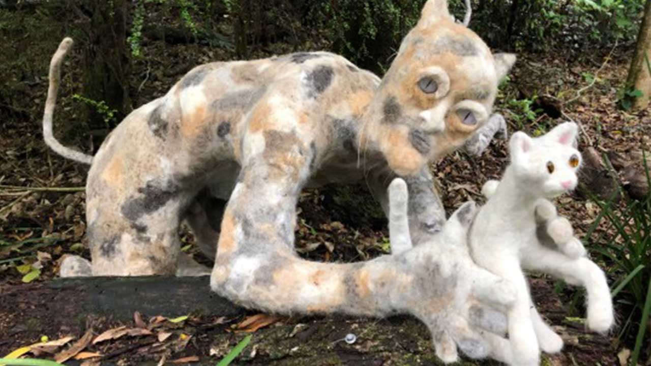 This man creates lifesize sculptures out of cat hair