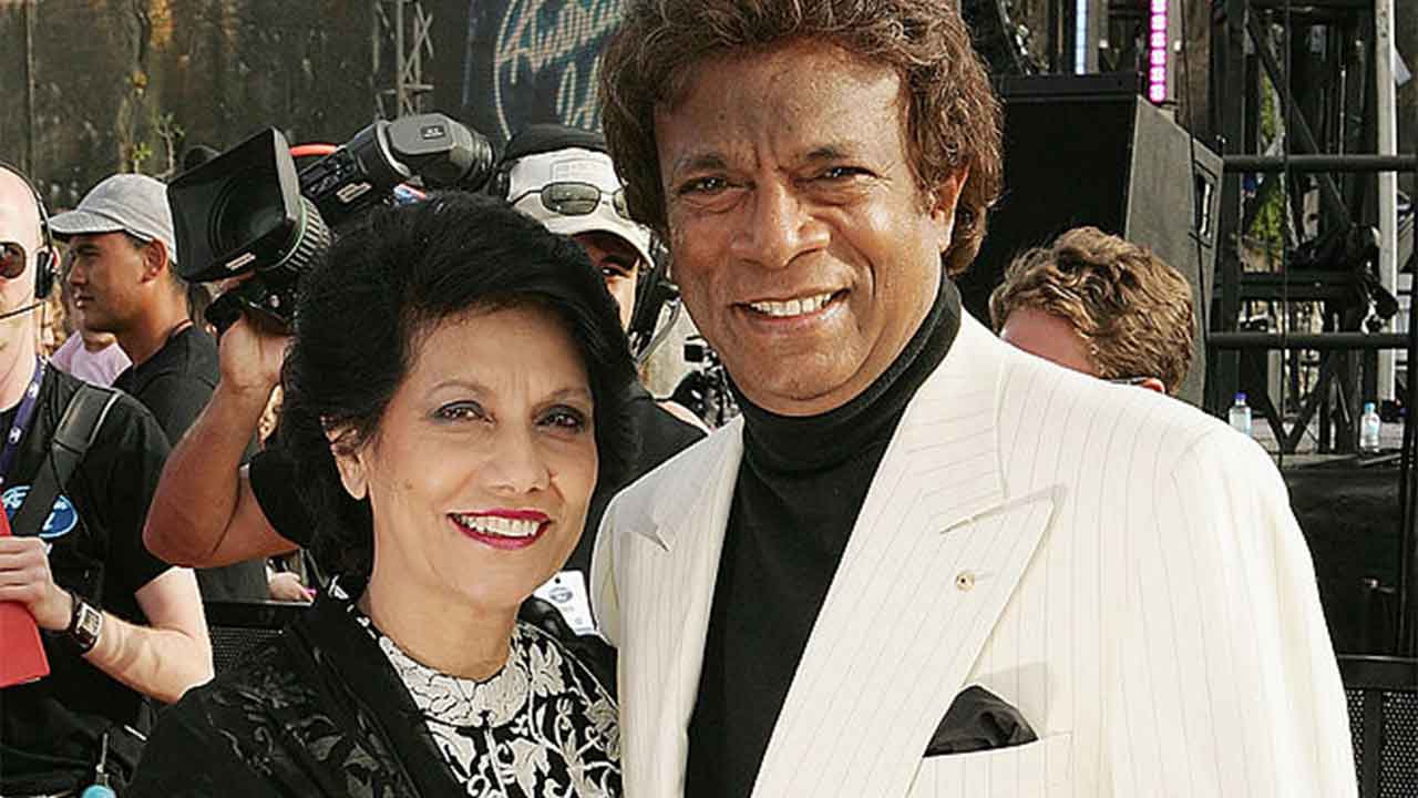 "She really is my everything": Kamahl splits from wife