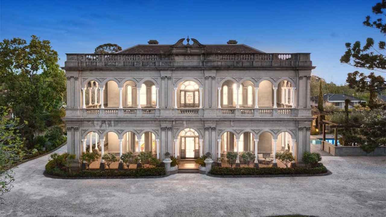 Fairytale mansion smashes record