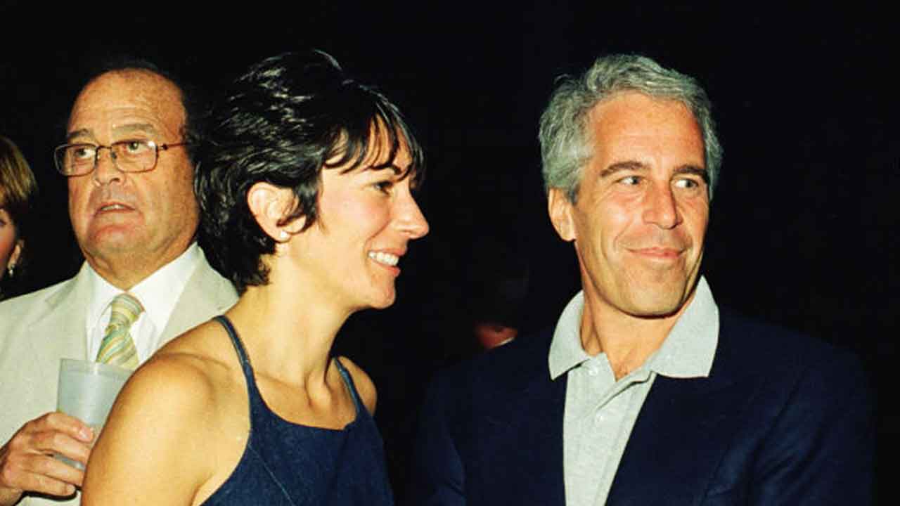 Never-before-seen photos emerge in Ghislaine Maxwell abuse trial